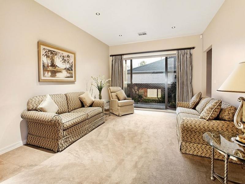 1b Cameron Road, Box Hill North image 5