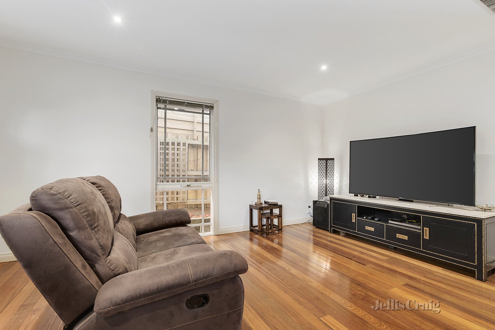 1B Cherryhinton Street, Box Hill image 4