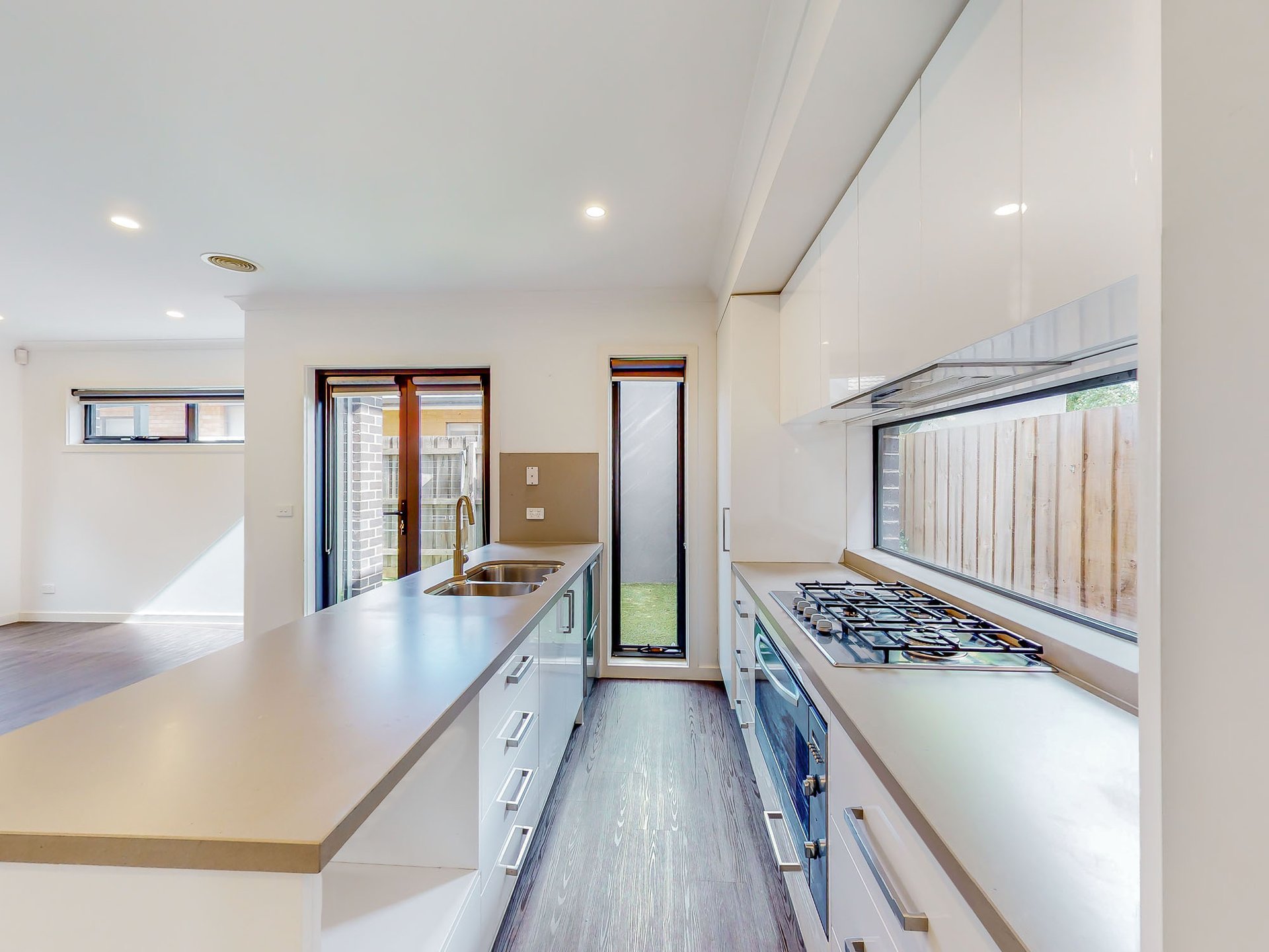 1B Cosmos Street, Glenroy image 2