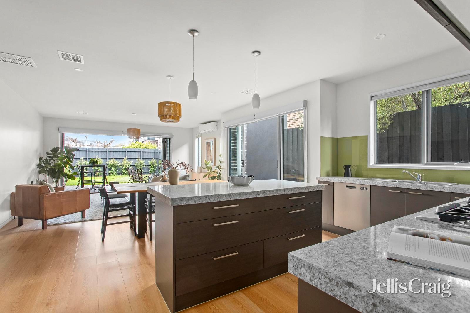 1b Dendy Court, Cheltenham image 3