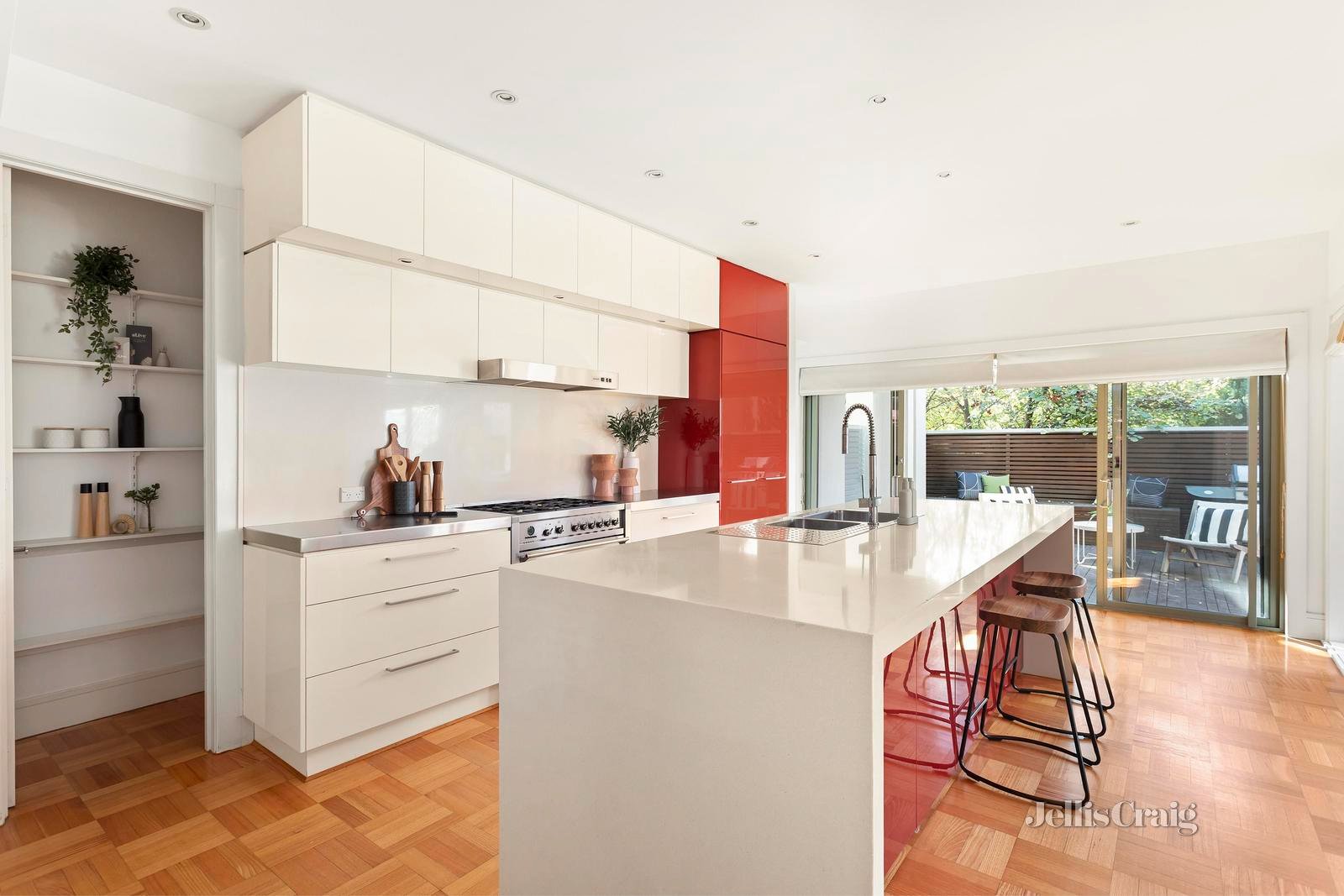 1B Farrell Court, Williamstown image 3