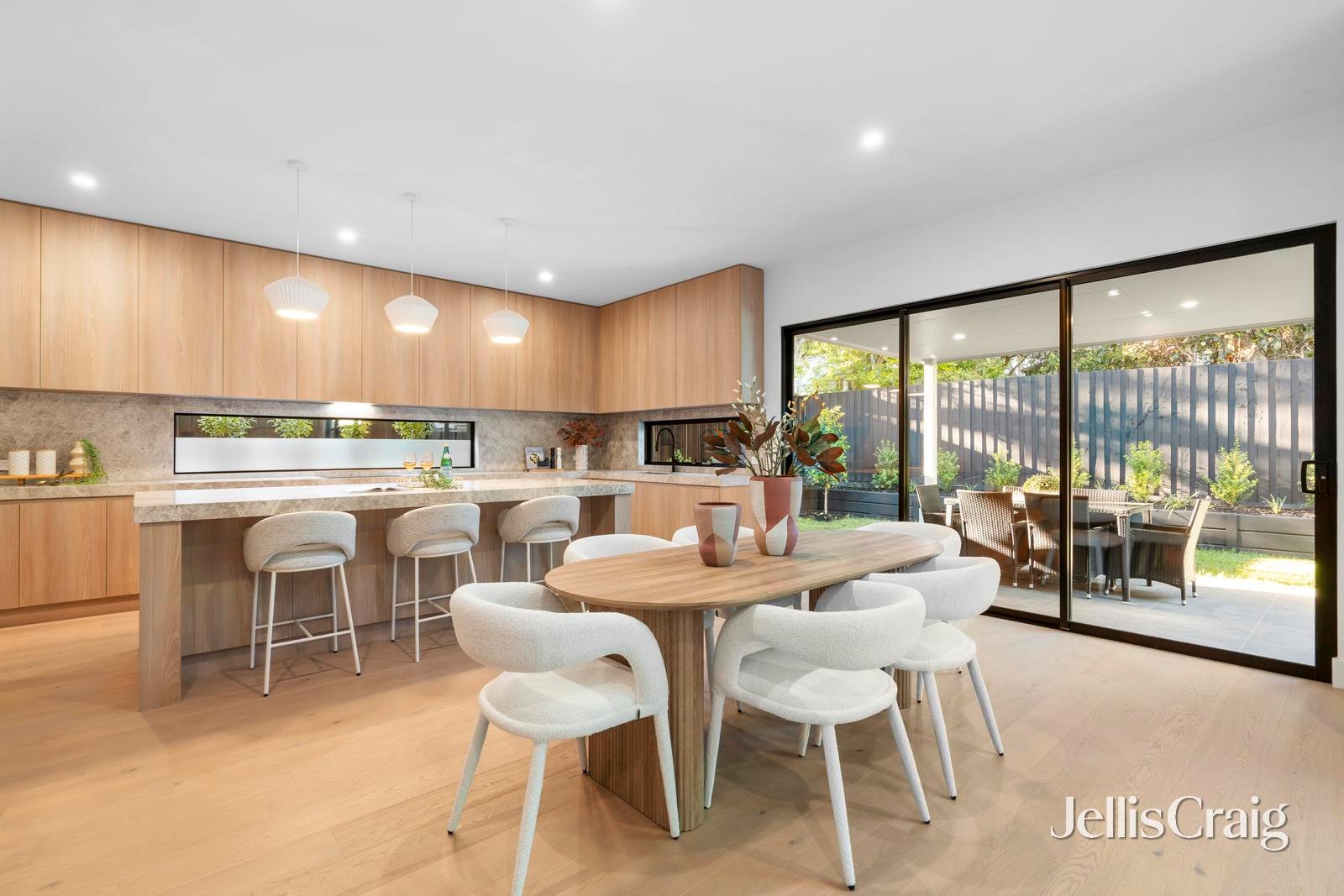 1B Golf Avenue, Mount&nbsp;Waverley image 5
