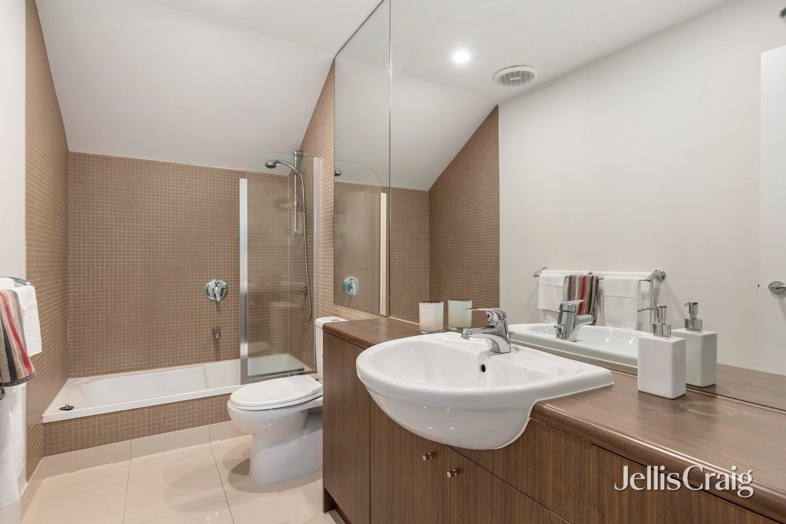 1B Gwenda Street, Box&nbsp;Hill&nbsp;South image 8