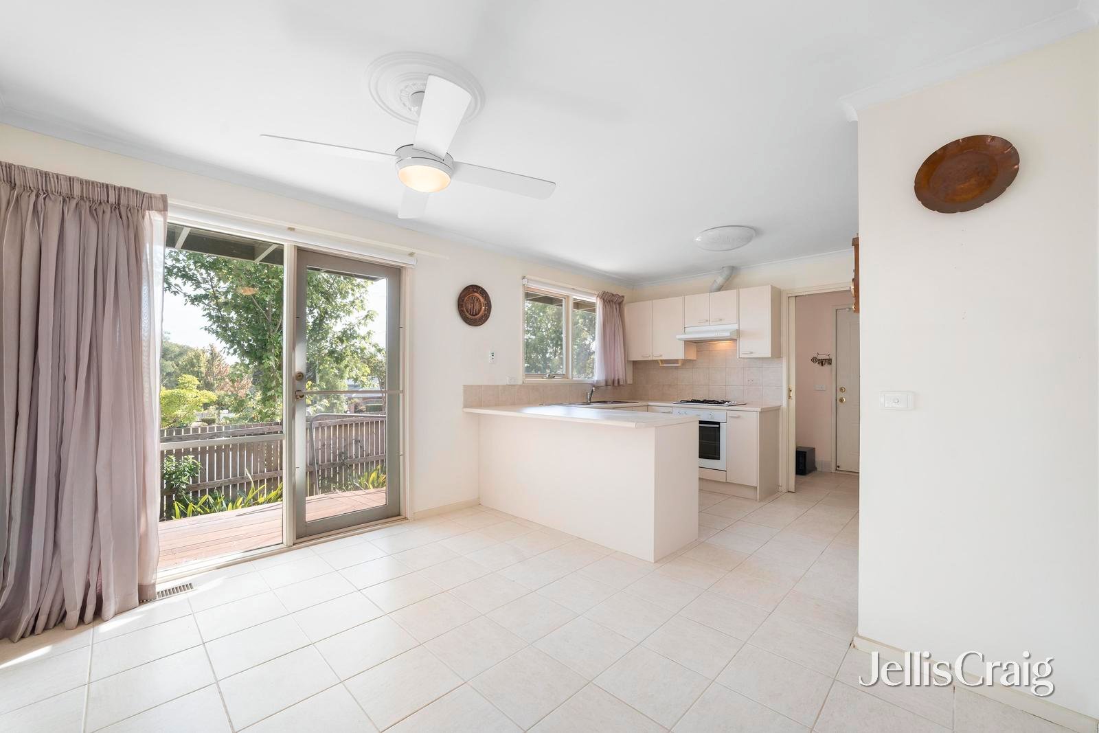 1B Handley Court, Blackburn&nbsp;North image 4