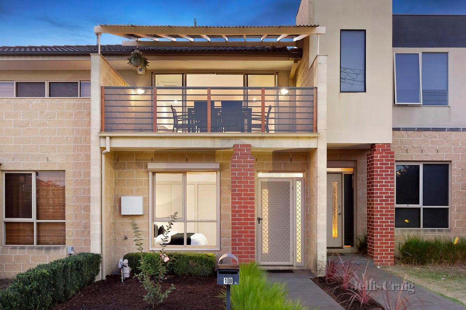 1B Hazel Grove, Pascoe Vale image 7