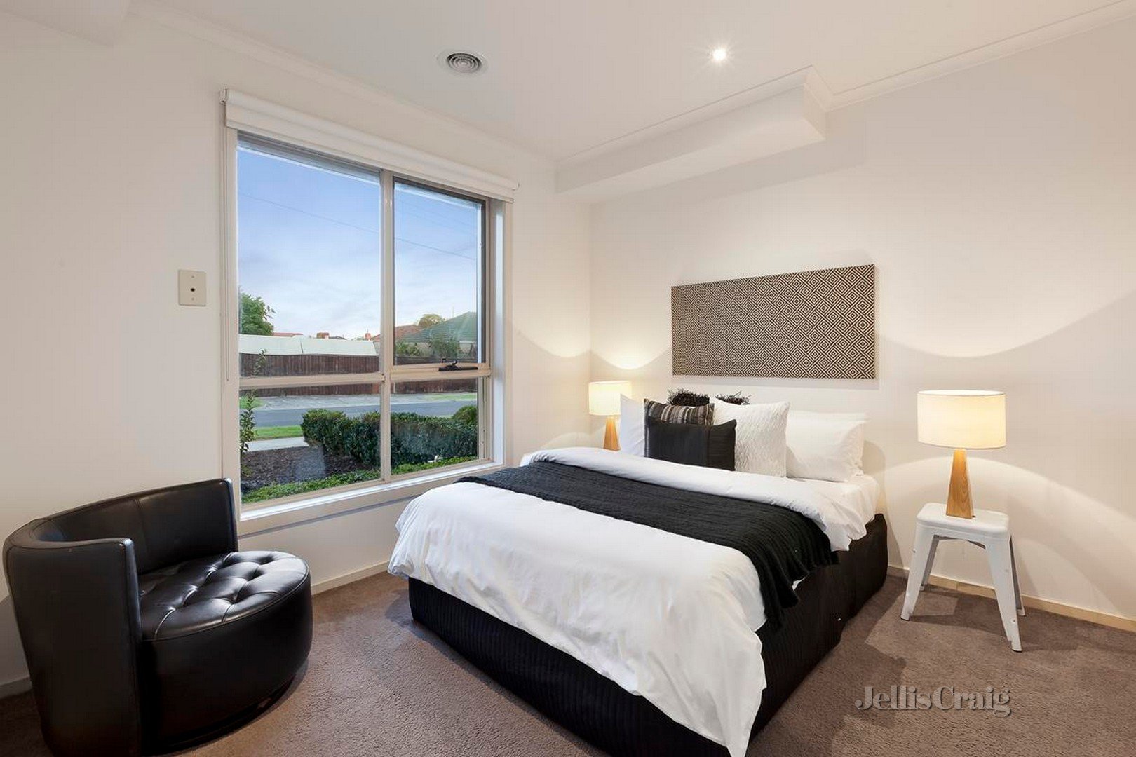 1B Hazel Grove, Pascoe Vale image 5
