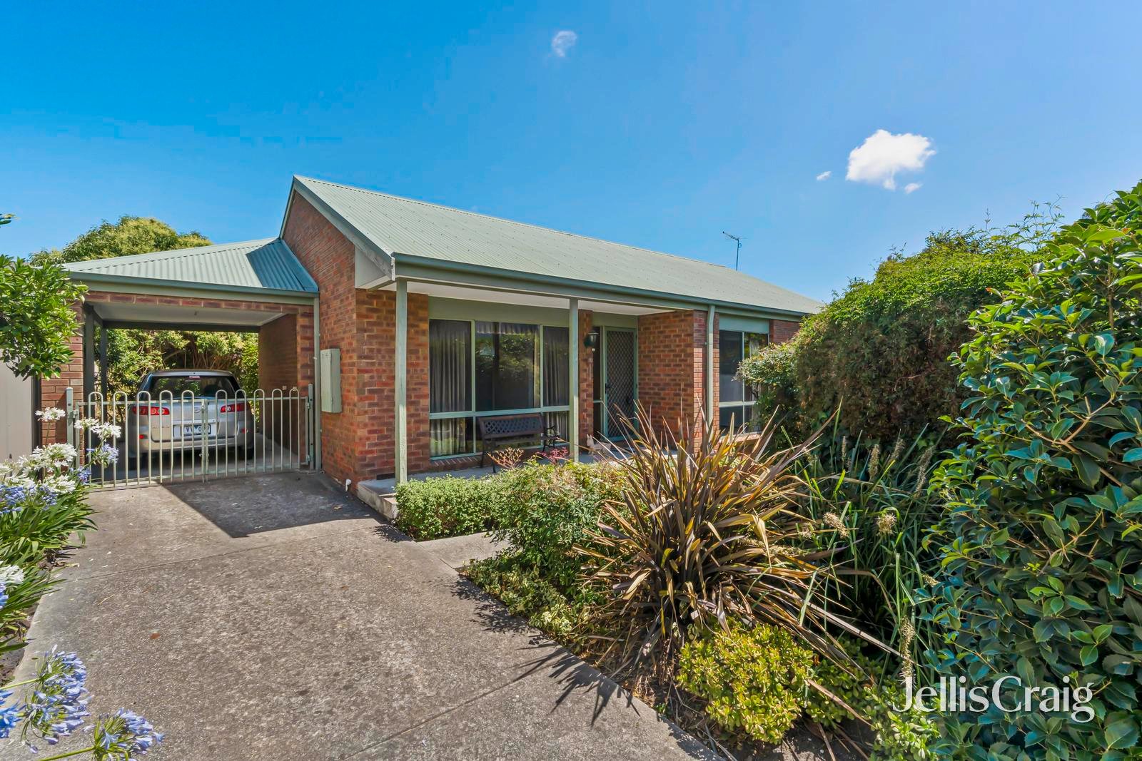 1B Highclere Avenue, Mount&nbsp;Waverley image 1