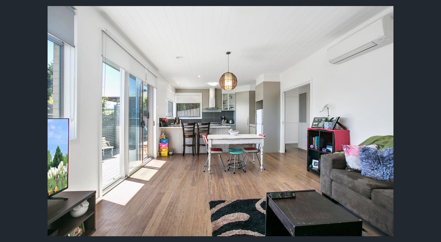 Property Gallery Thumbnail 6