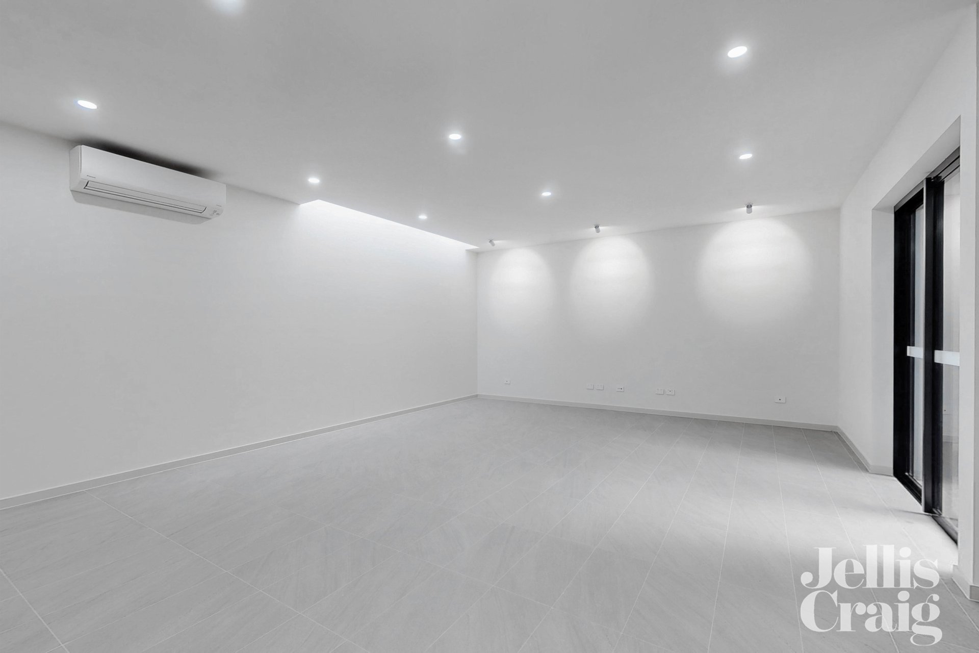 1B Loyola Avenue, Brunswick image 4