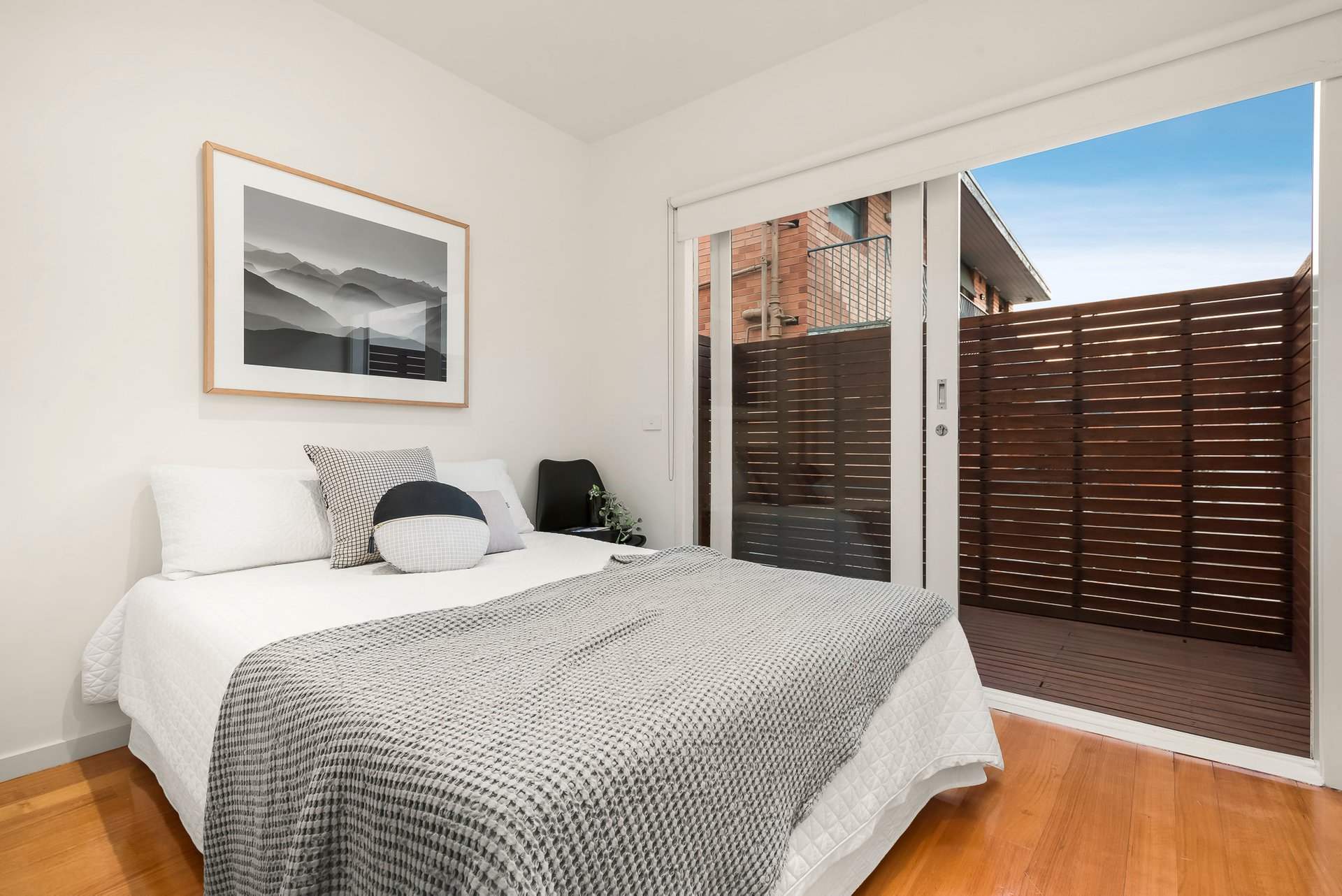 Property Gallery Thumbnail 7