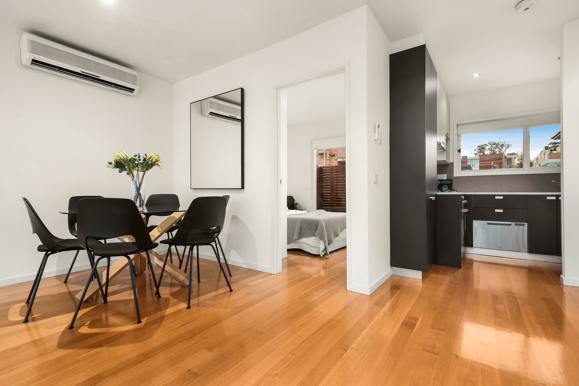 Property Gallery Thumbnail 2