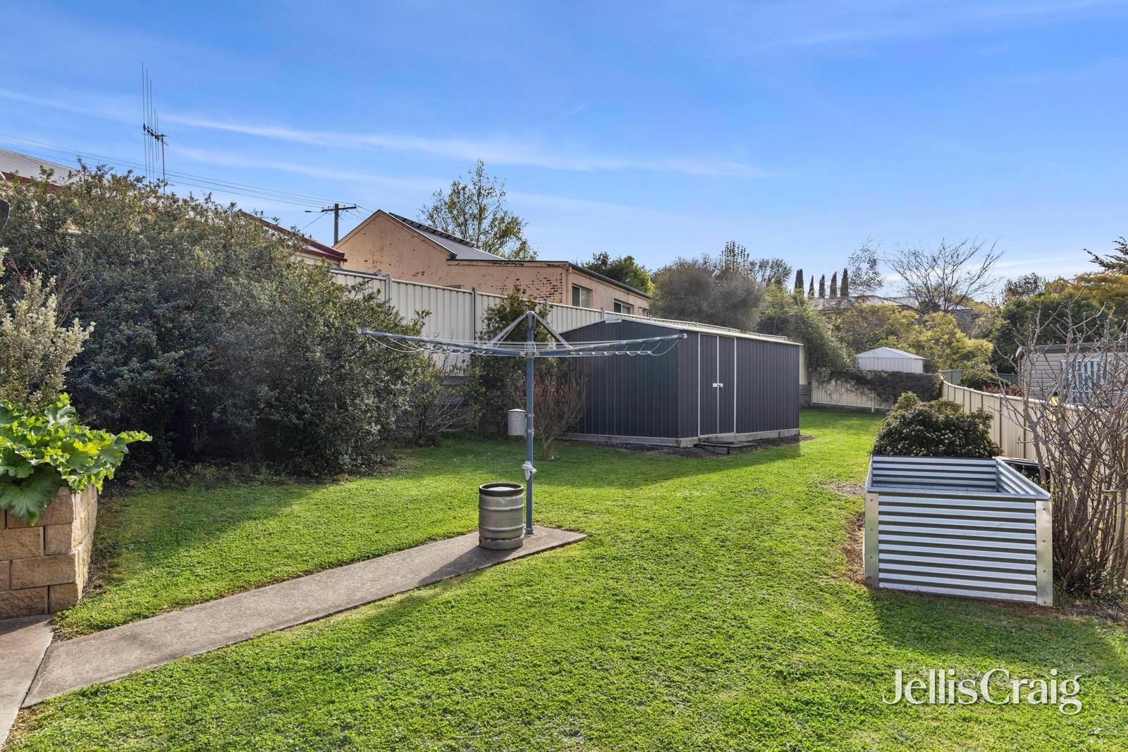 1B McGrath Street, Castlemaine image 2