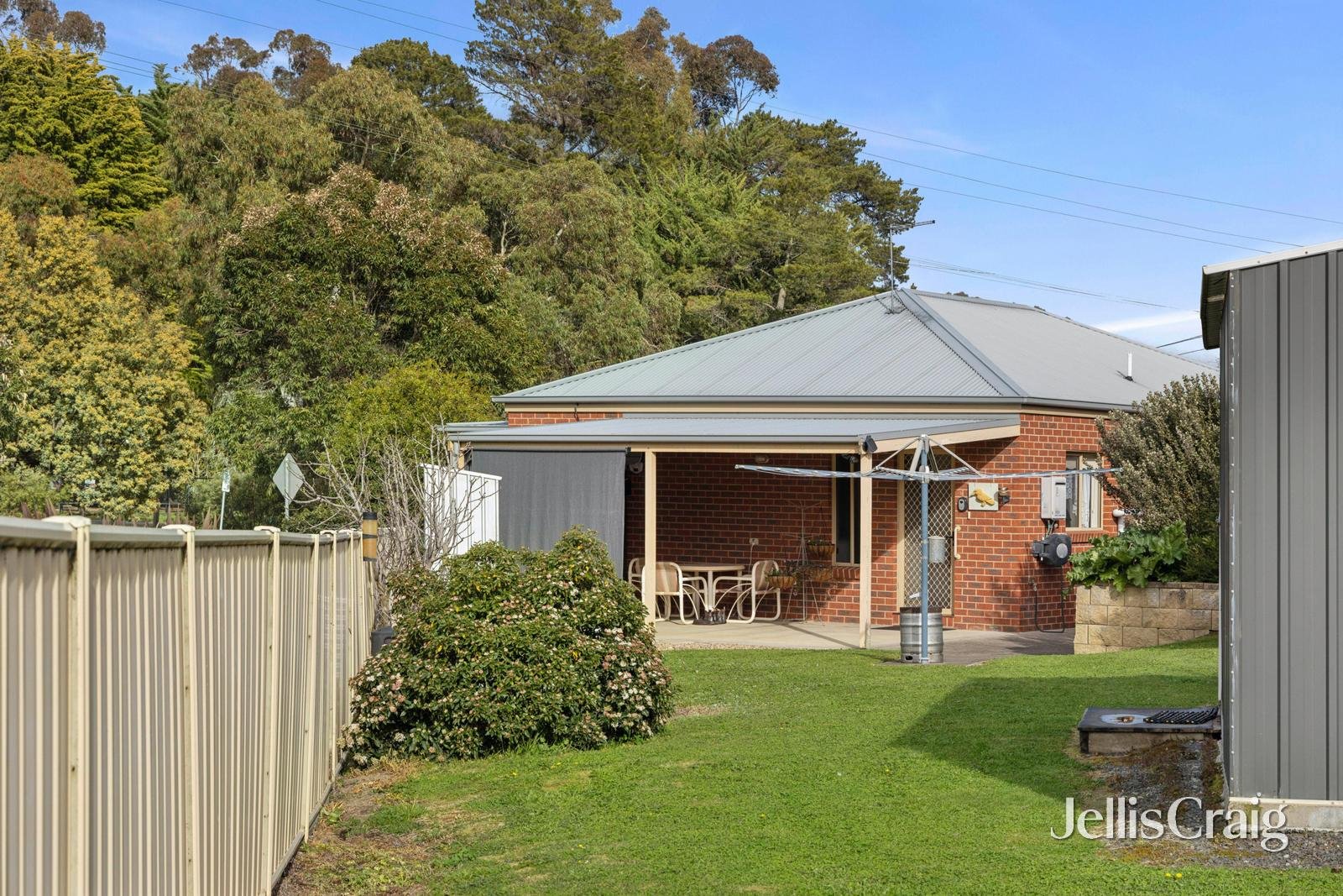 1B McGrath Street, Castlemaine image 9