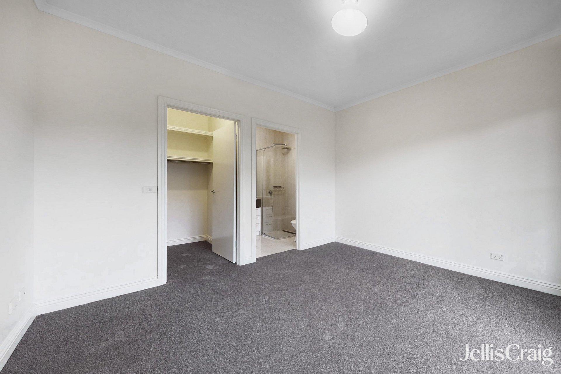 1B Oloughlan Street, Ormond image 5