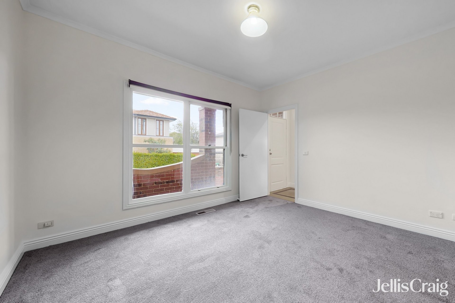 1B Oloughlan Street, Ormond image 6