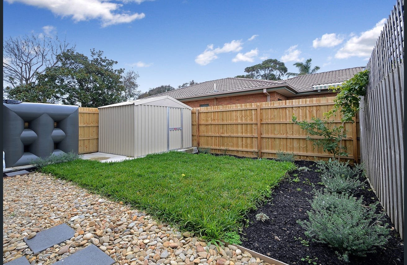 1B Rivoli Street Mentone