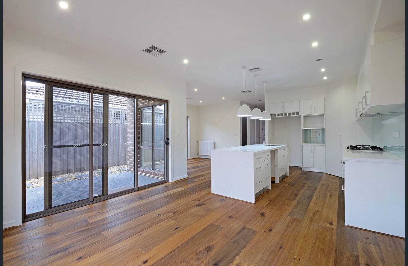 1B Rivoli Street Mentone