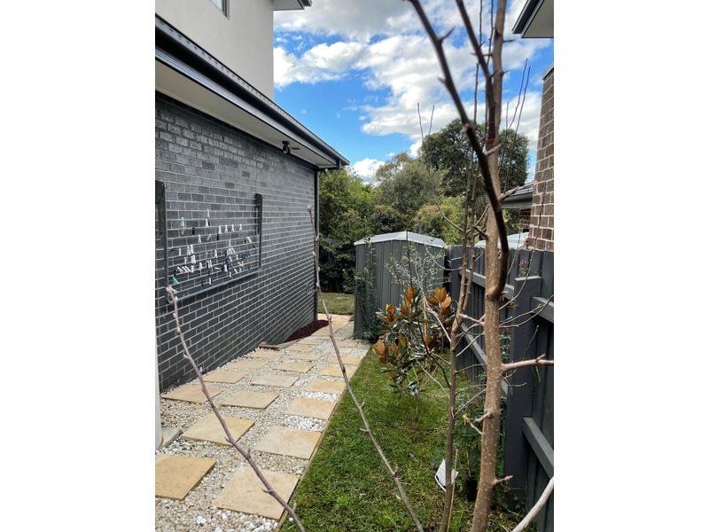 Property Gallery Thumbnail 6