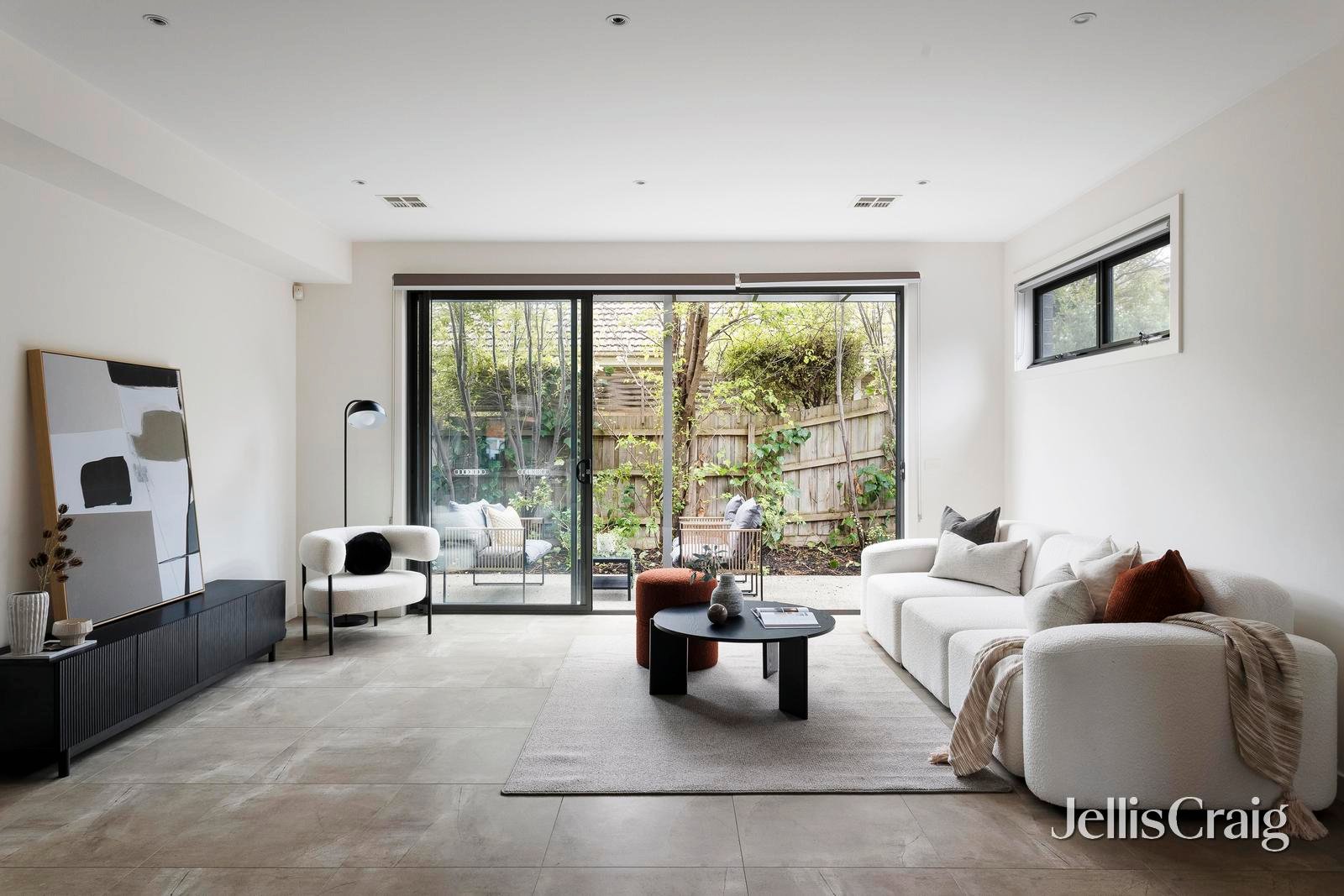 1B Toni Street, Doncaster image 2
