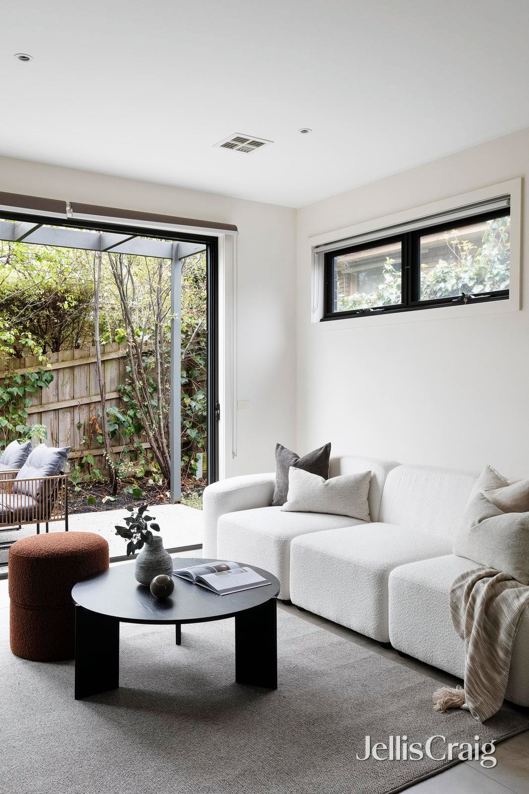 1B Toni Street, Doncaster image 4