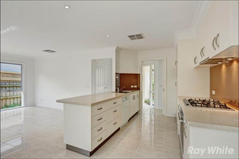 1B View Road, Glen Waverley image 1