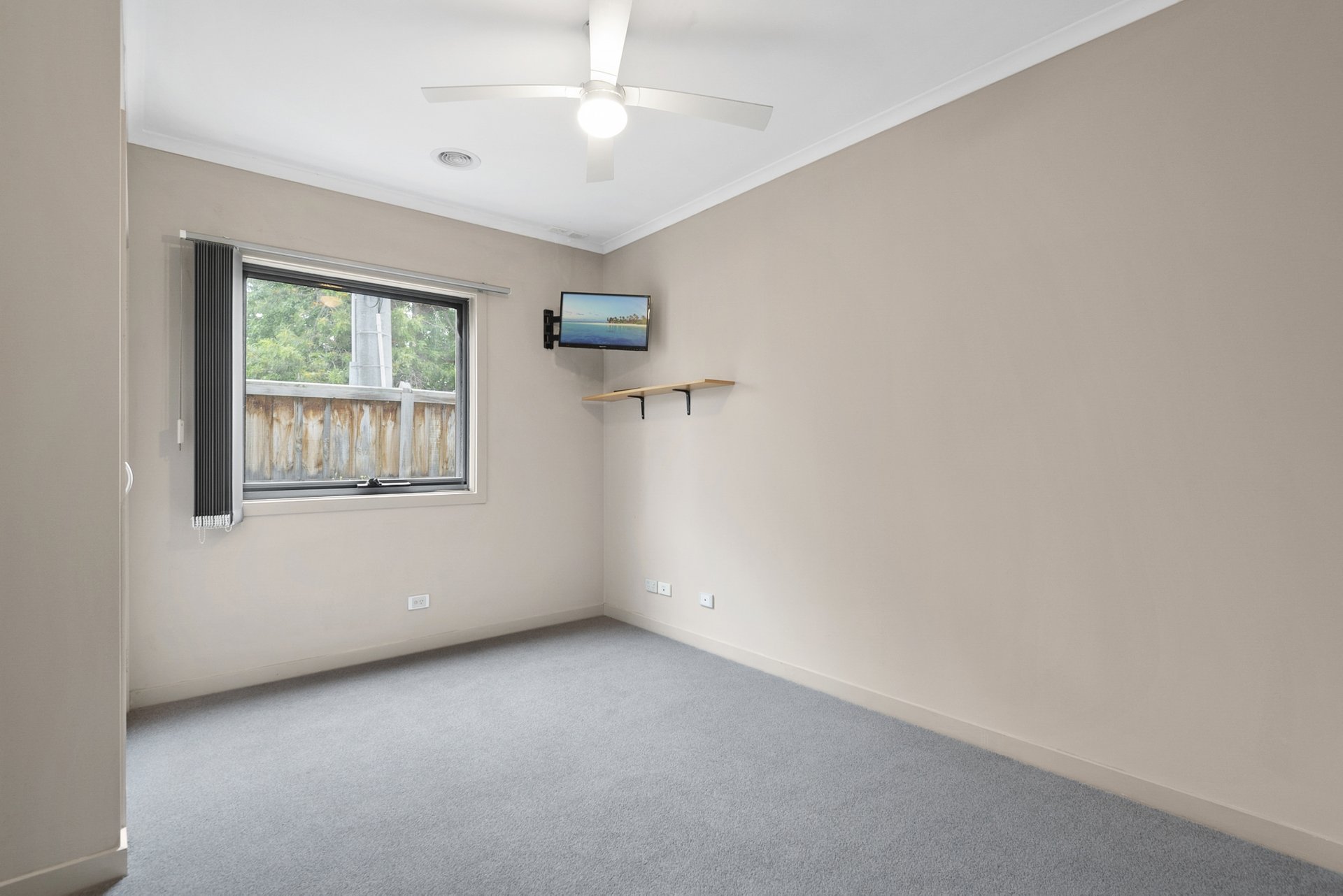 1B / 42 Lardner Road FRANKSTON