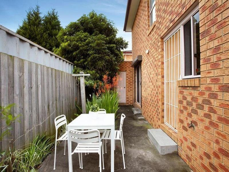 1b/479 Middleborough Road, Box Hill North image 6
