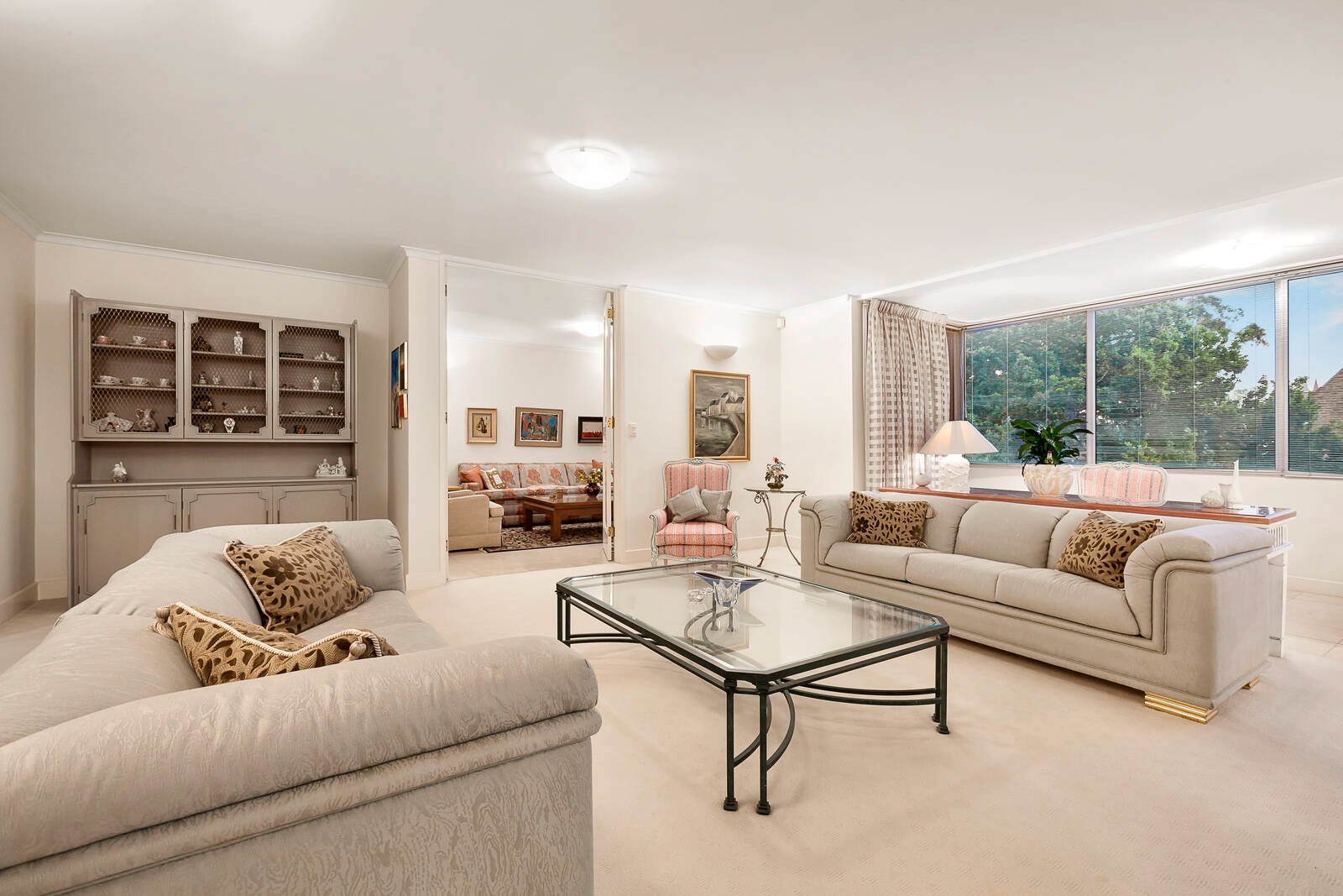 Property Gallery Thumbnail 8