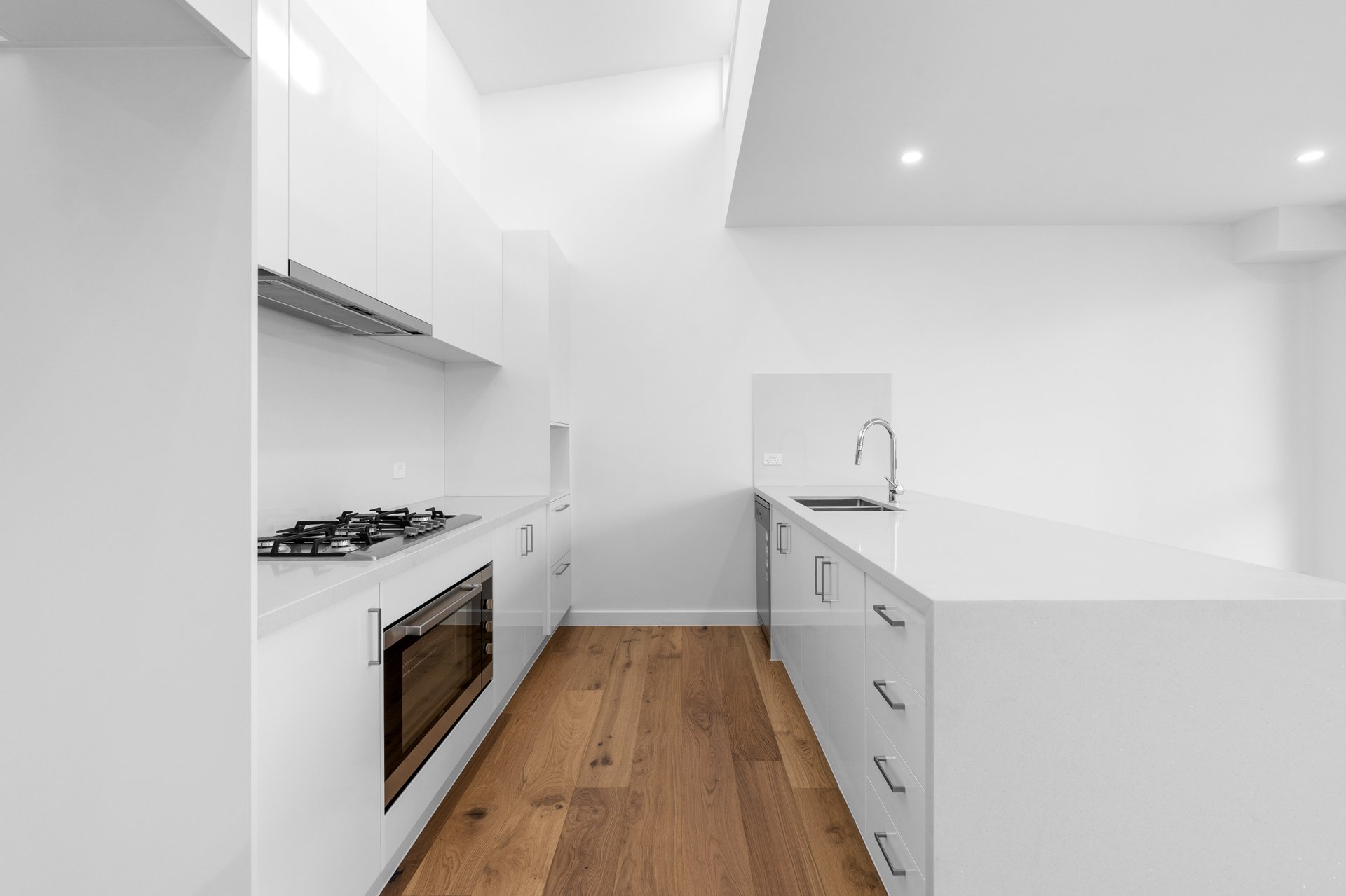 Property Gallery Thumbnail 2