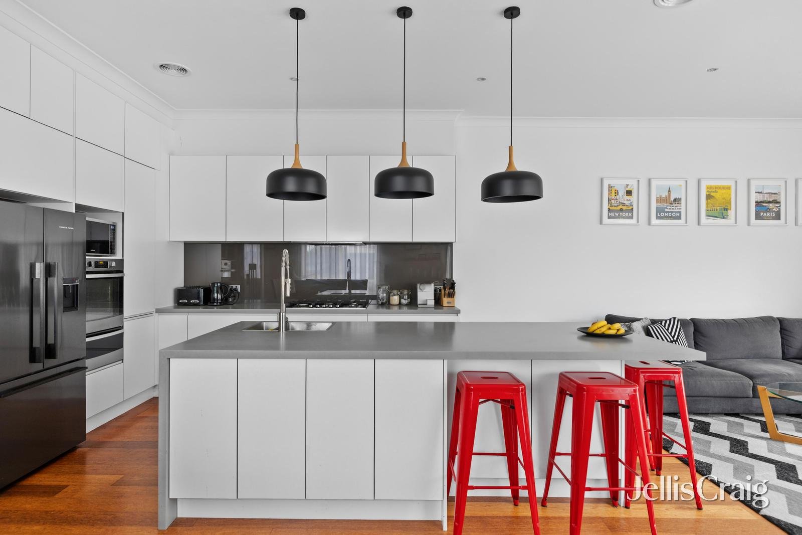 1C Electra Street, Williamstown image 2