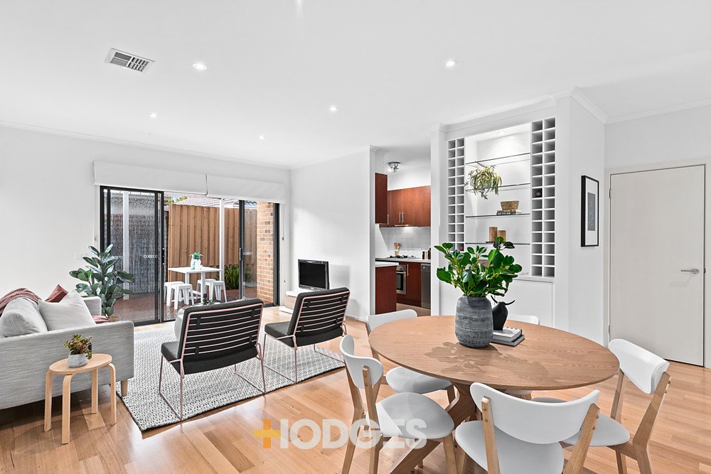 1C Fairbank Road Bentleigh