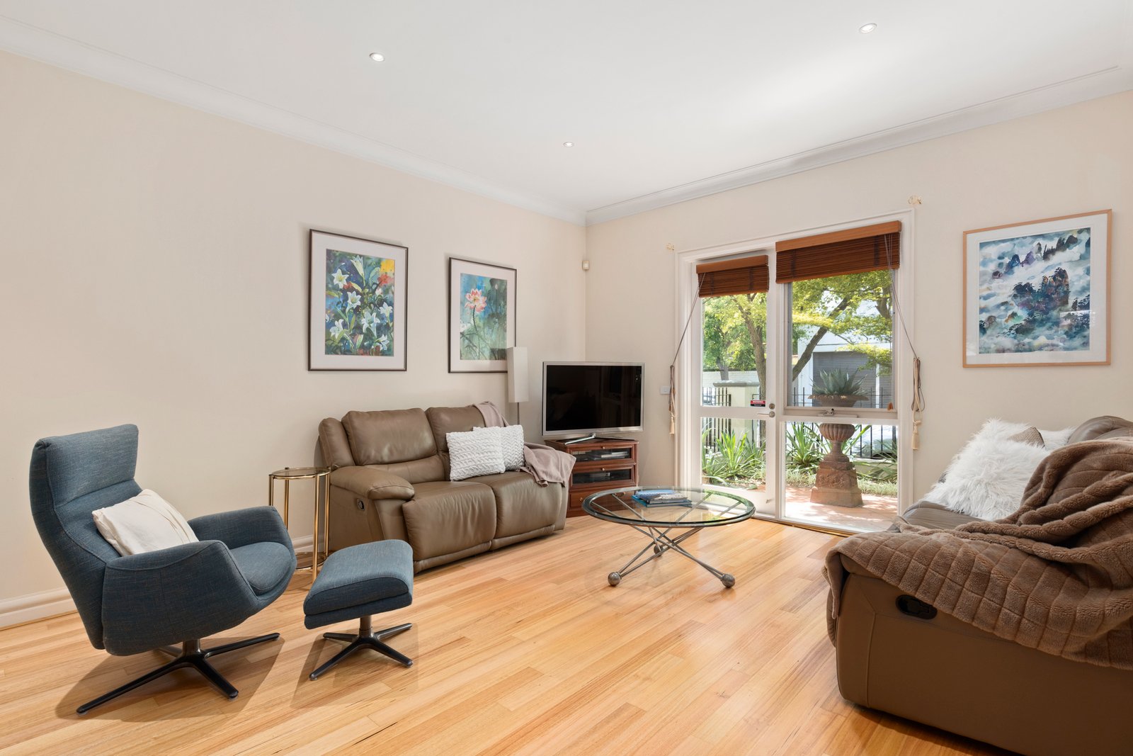 Property Gallery Thumbnail 2
