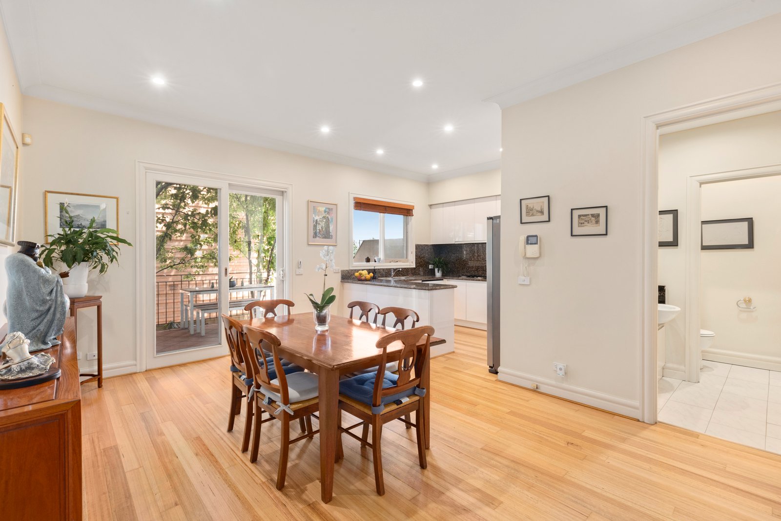 Property Gallery Thumbnail 4