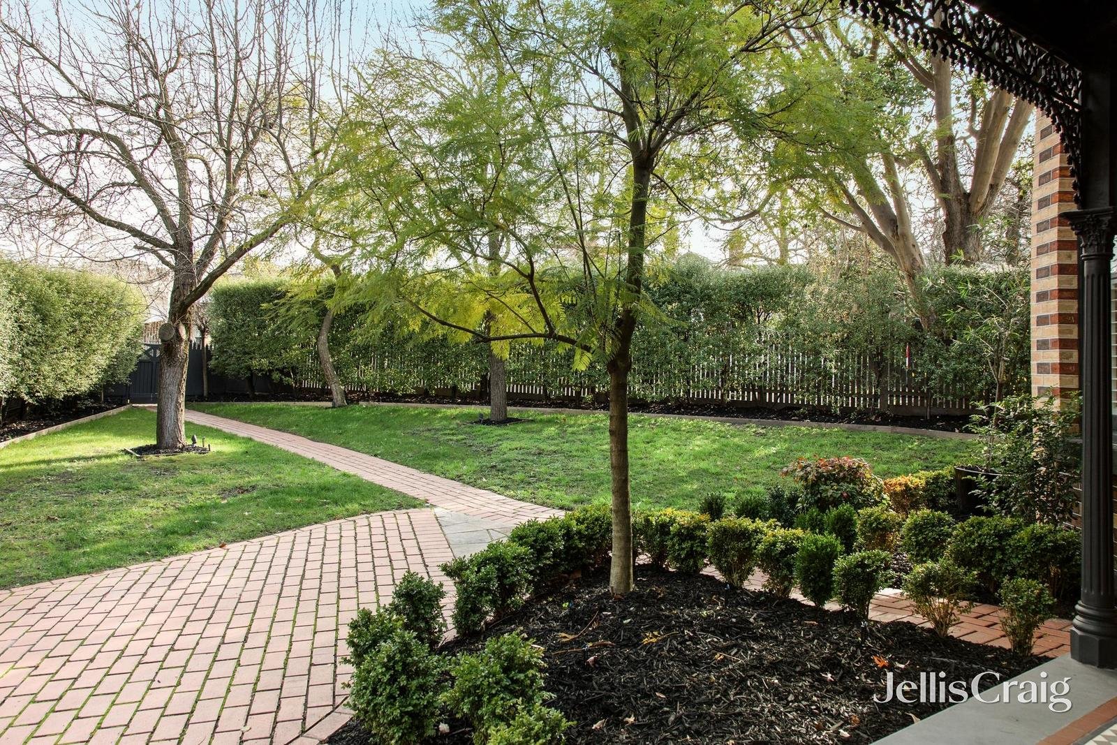 1c Linda Crescent, Hawthorn image 4