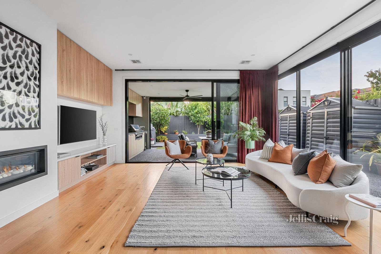 1c Loranne Street, Bentleigh image 2