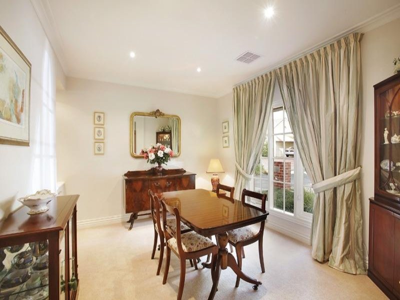 1c Salford Avenue, Balwyn image 3
