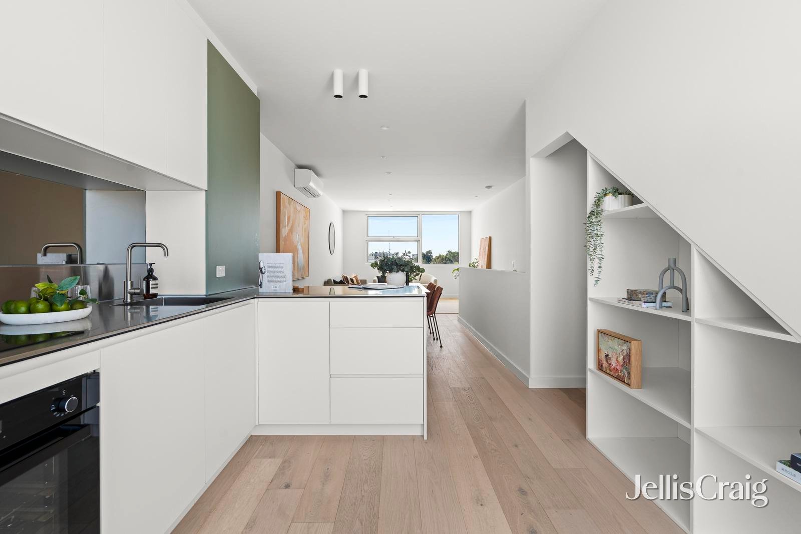 1C Stewart Street, Brunswick image 1