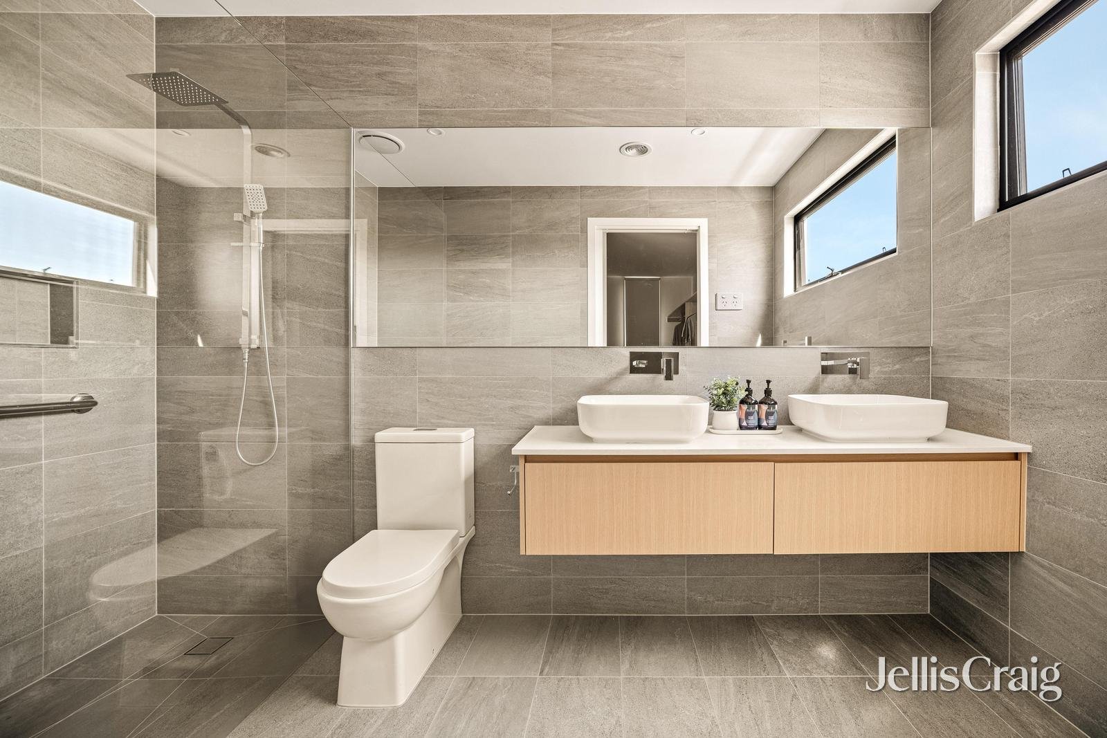 1C Tilley Street, Cheltenham image 10