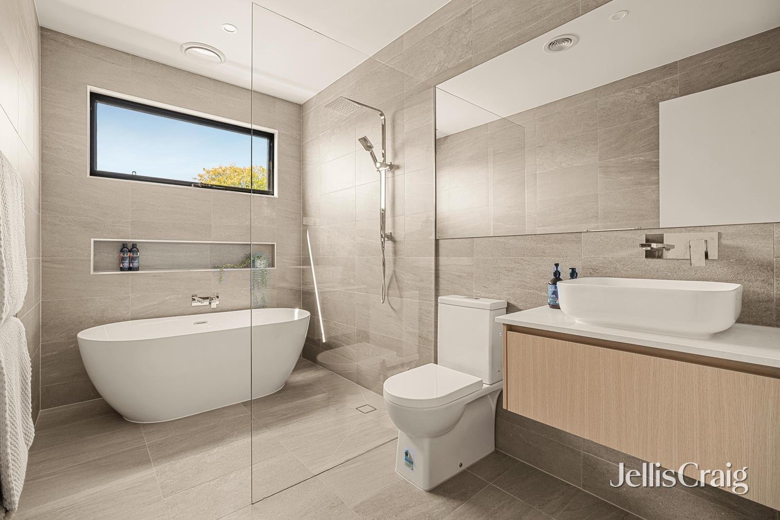 1C Tilley Street, Cheltenham image 14