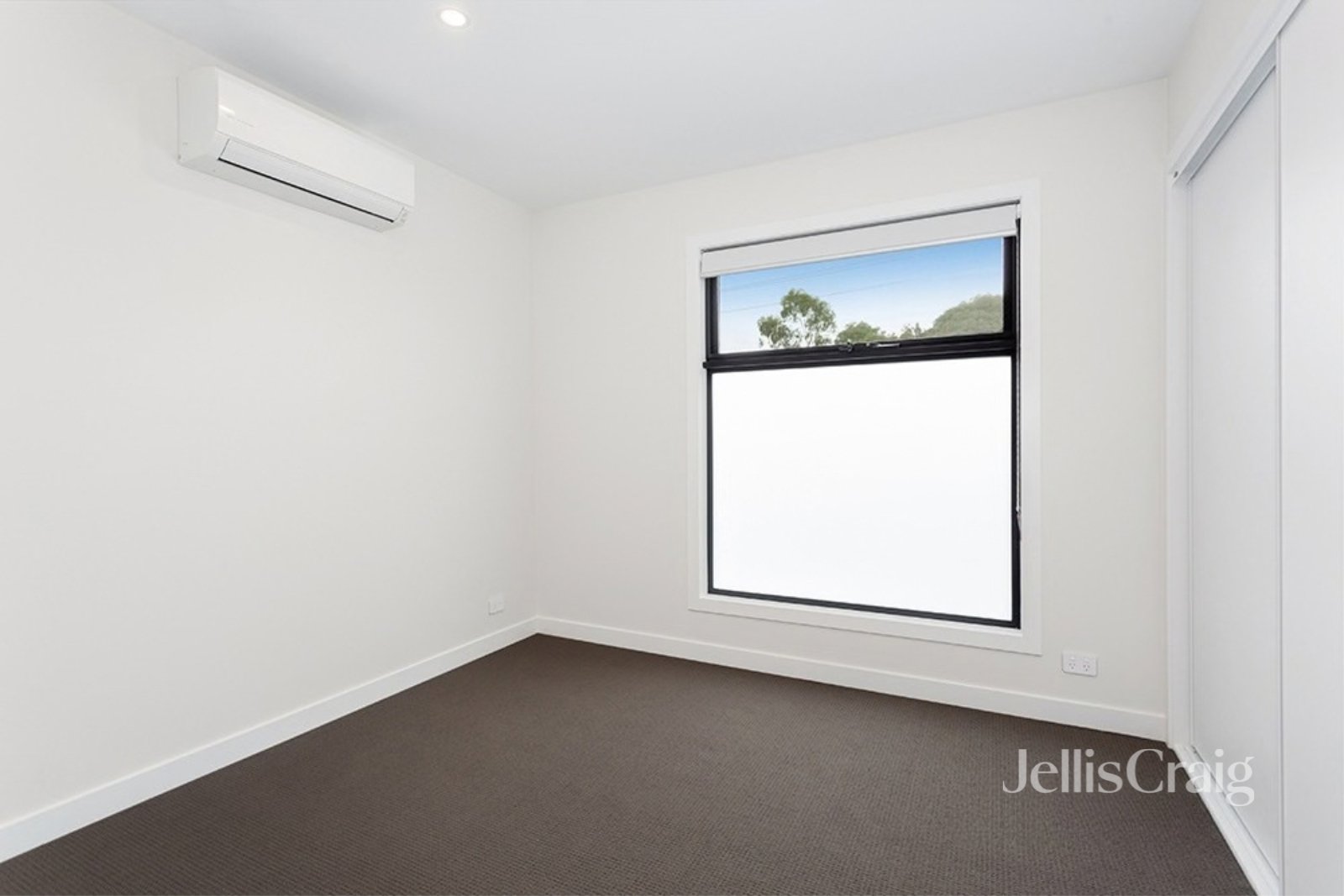 1D High Street, Watsonia image 6