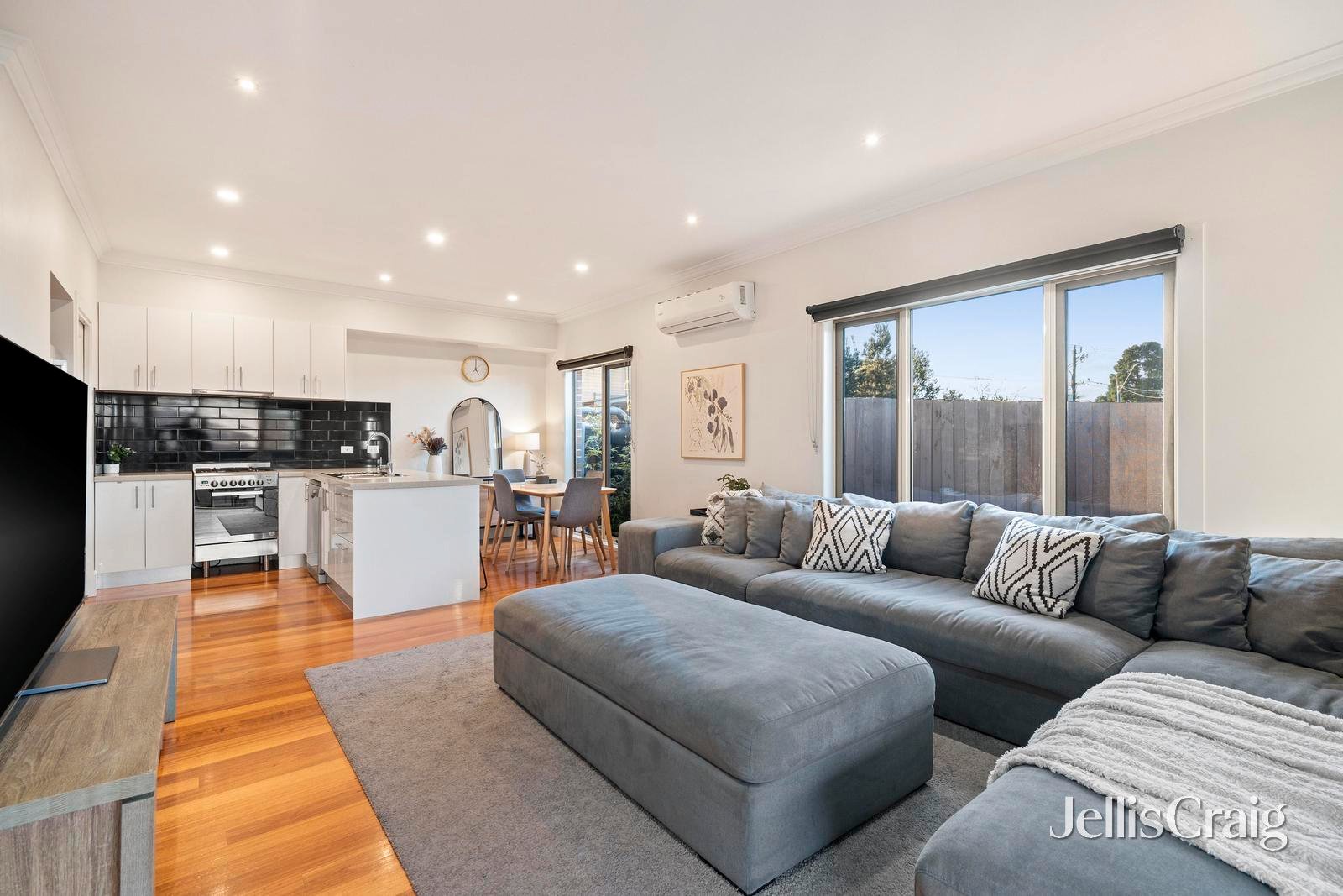 1D John Street, Lilydale image 2