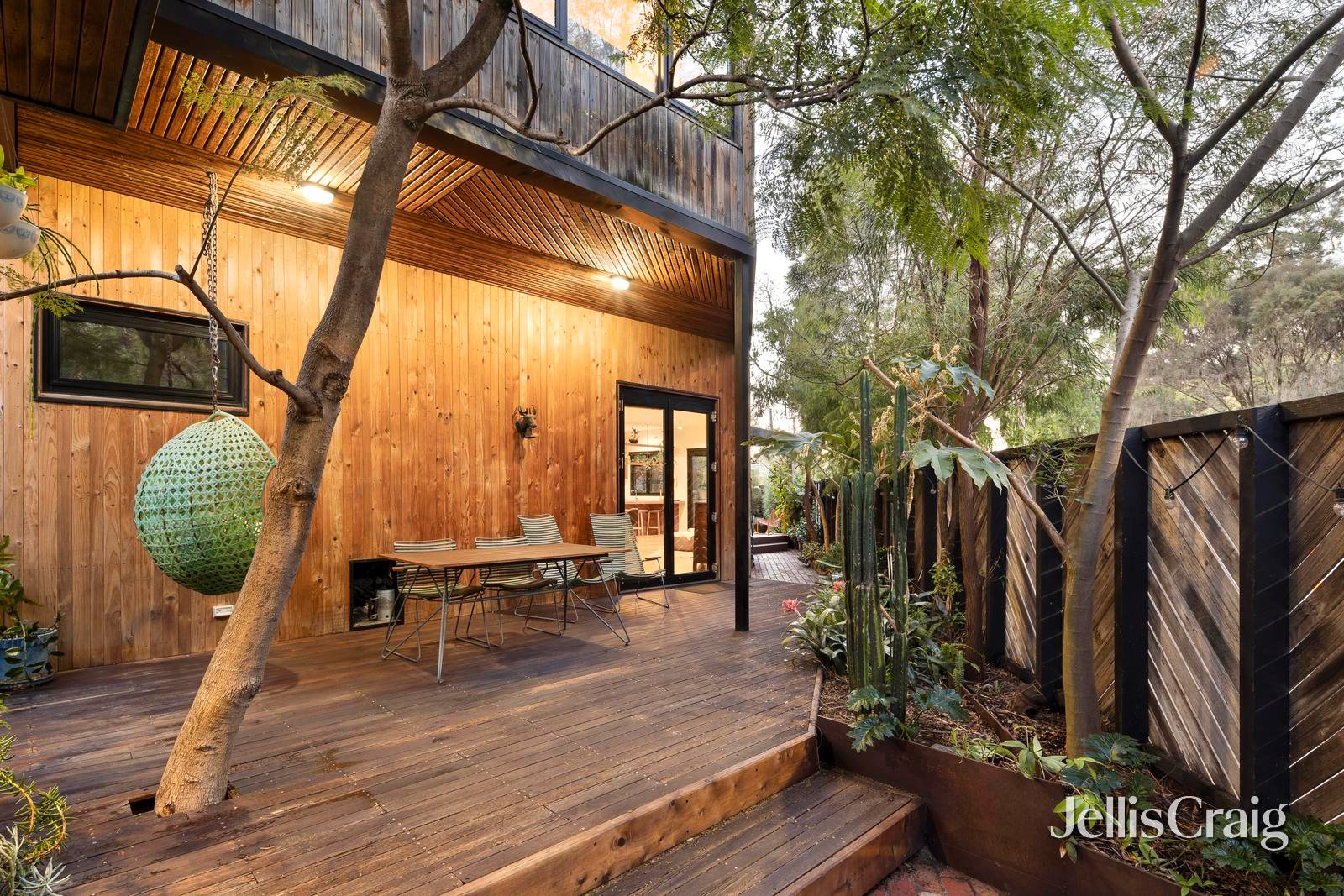 1E Ripon Grove, Elsternwick image 8