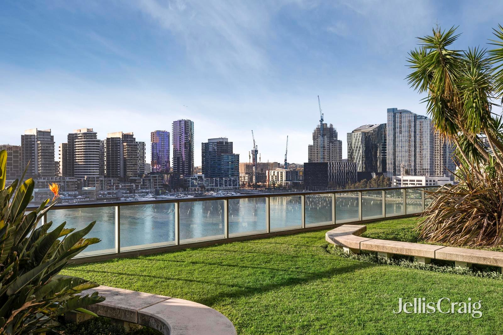 1E/9 Waterside Place, Docklands image 11