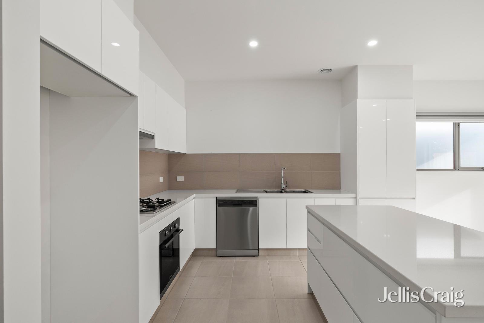 2, 3, 4/11 Caroline Street, Kilsyth image 10