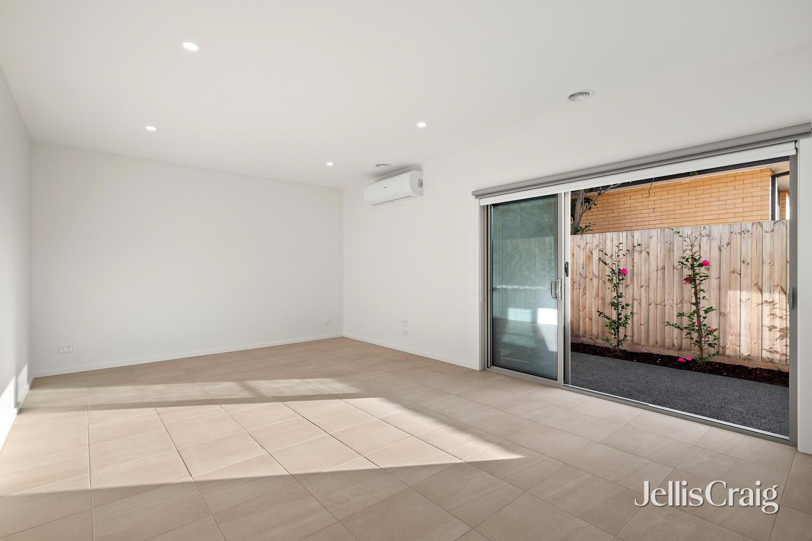 2, 3, 4/11 Caroline Street, Kilsyth image 19