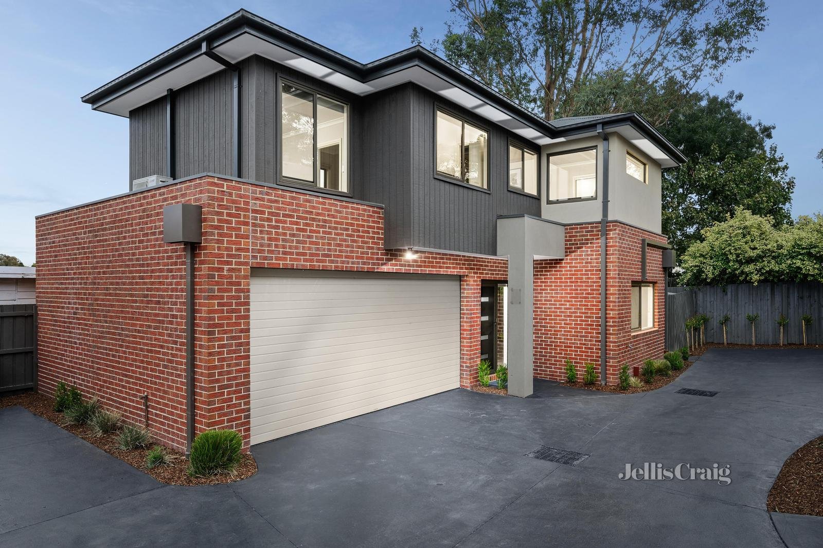 2 & 3 Patel Close, Lilydale image 1