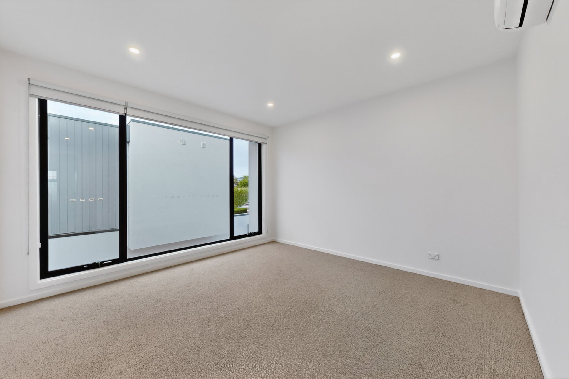 2 & 3/23 Lilac Street, Bentleigh East image 11