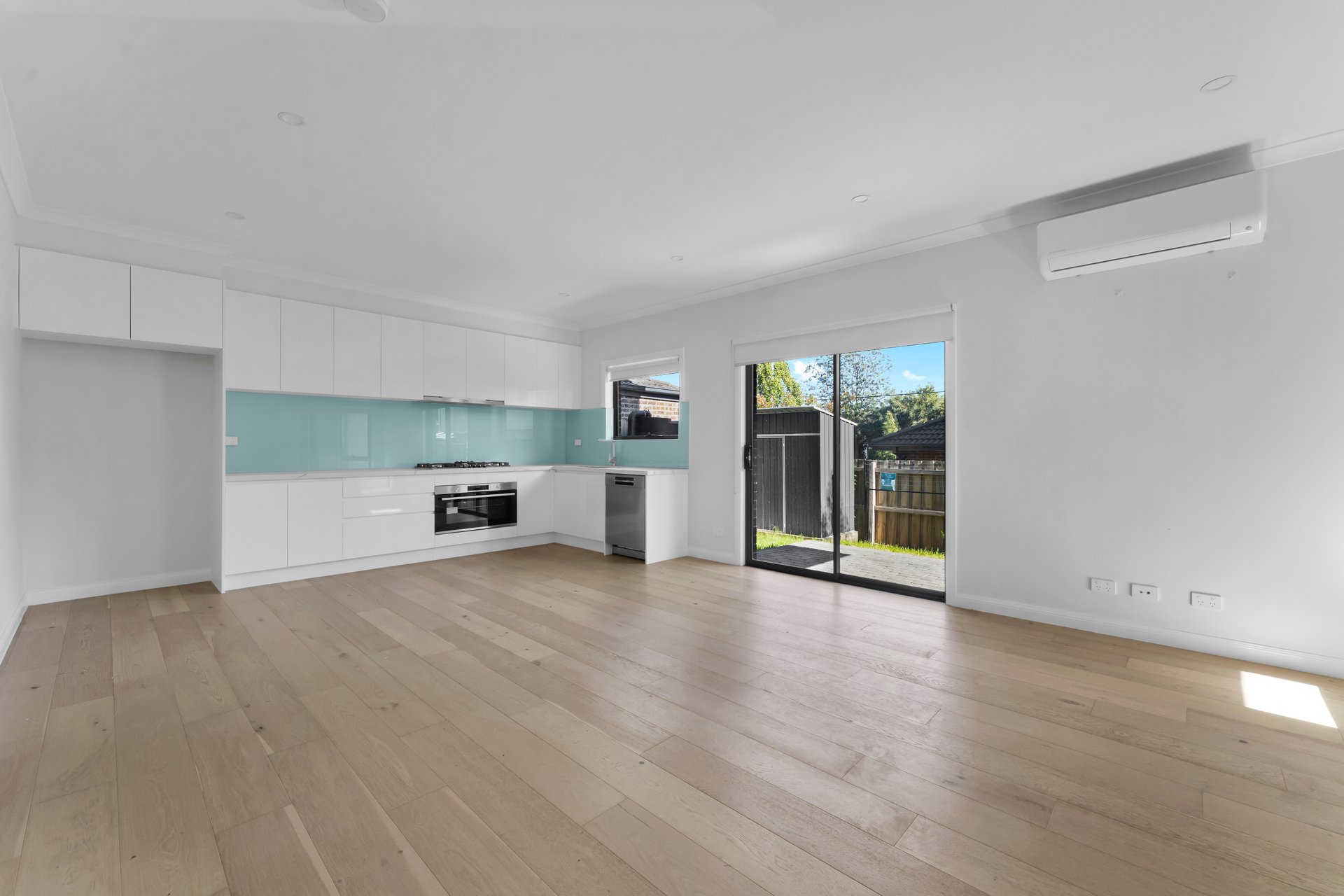 2-3/2B Farleigh Avenue, Burwood image 12