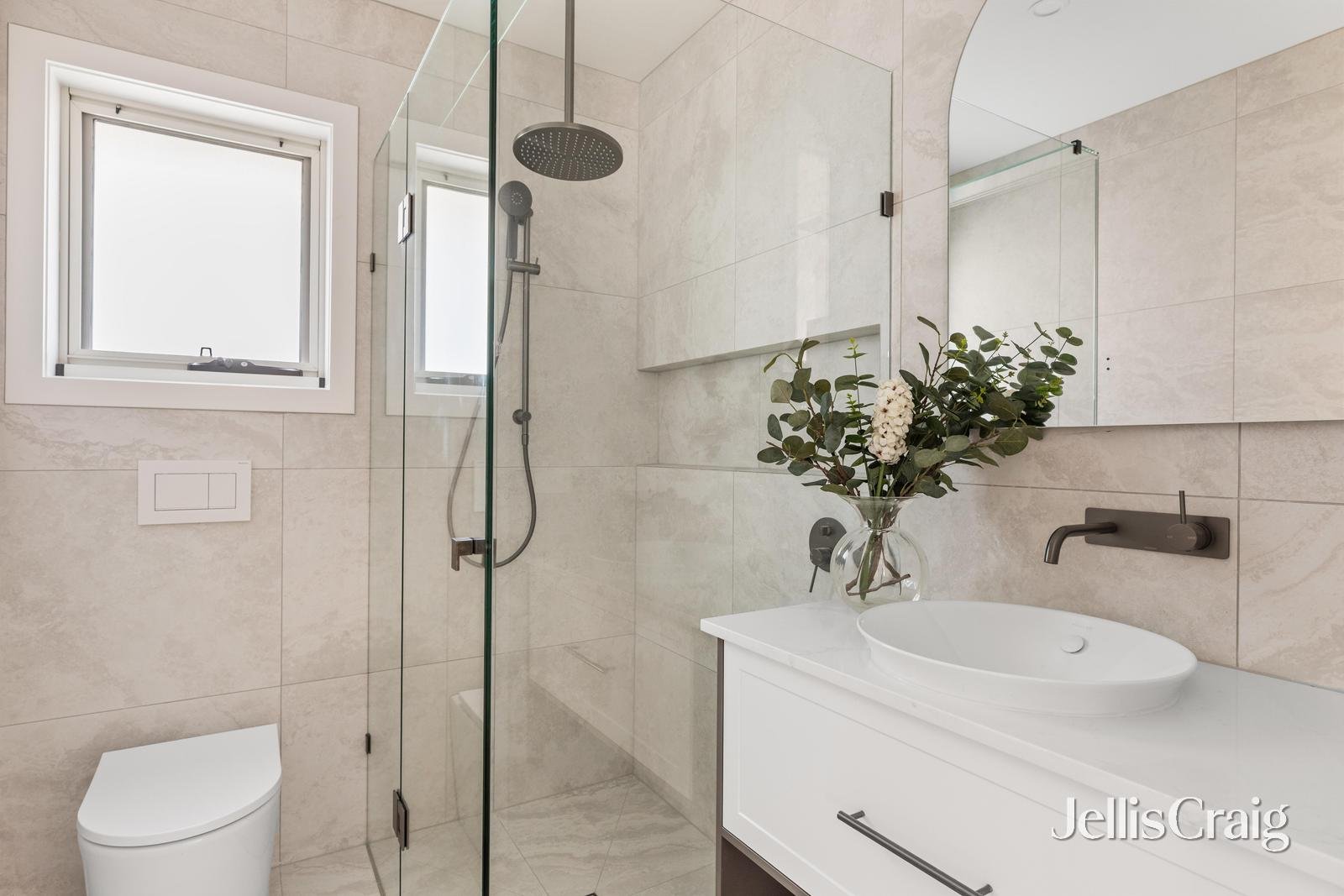 2-3/8A Bird Street, Eltham image 10