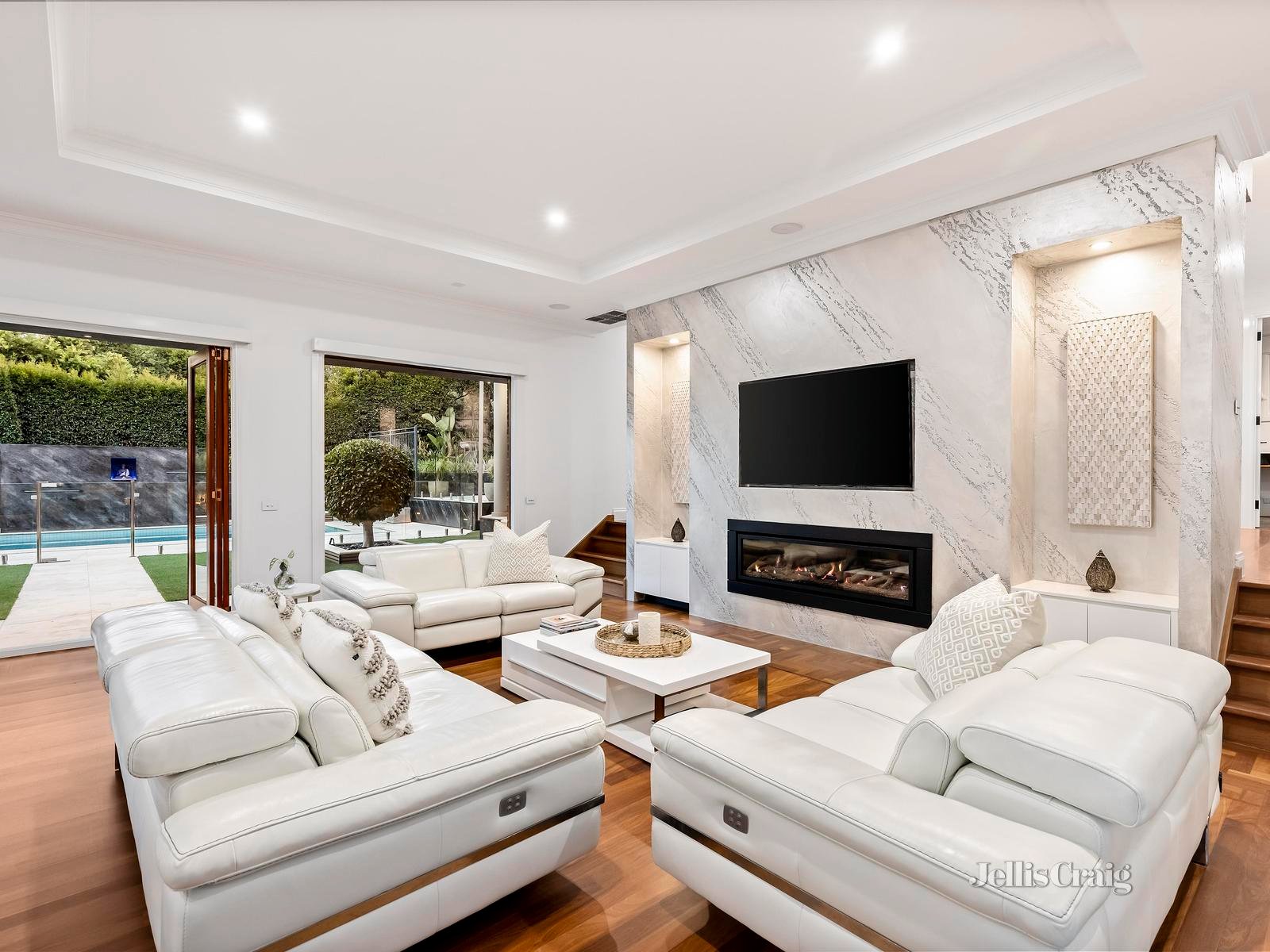 2-4 Camber Avenue, Park Orchards image 4
